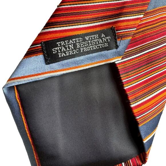 Geoffrey Beene 100% Silk Tie - Picture 6 of 12